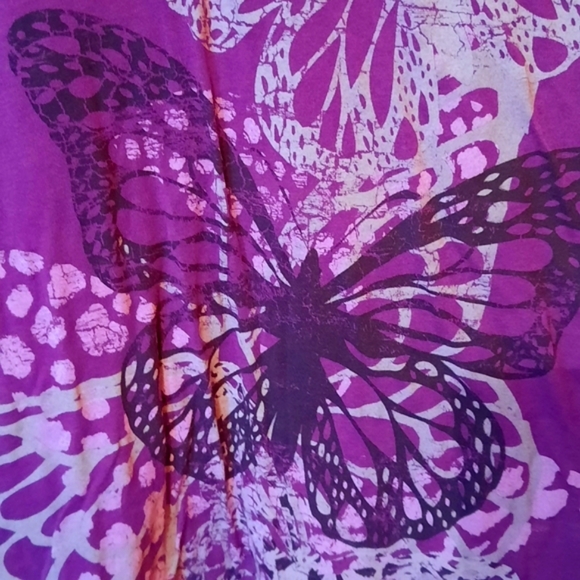 Ranson purple shirt with butterflies 🦋 - Picture 9 of 14
